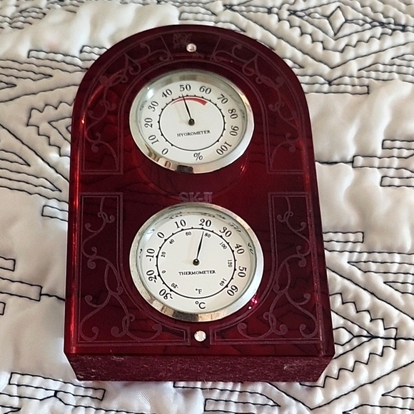 ❤️ SK-II SK2 Crystal Thermometer and Hygrometer clock - Picture 2 of 8